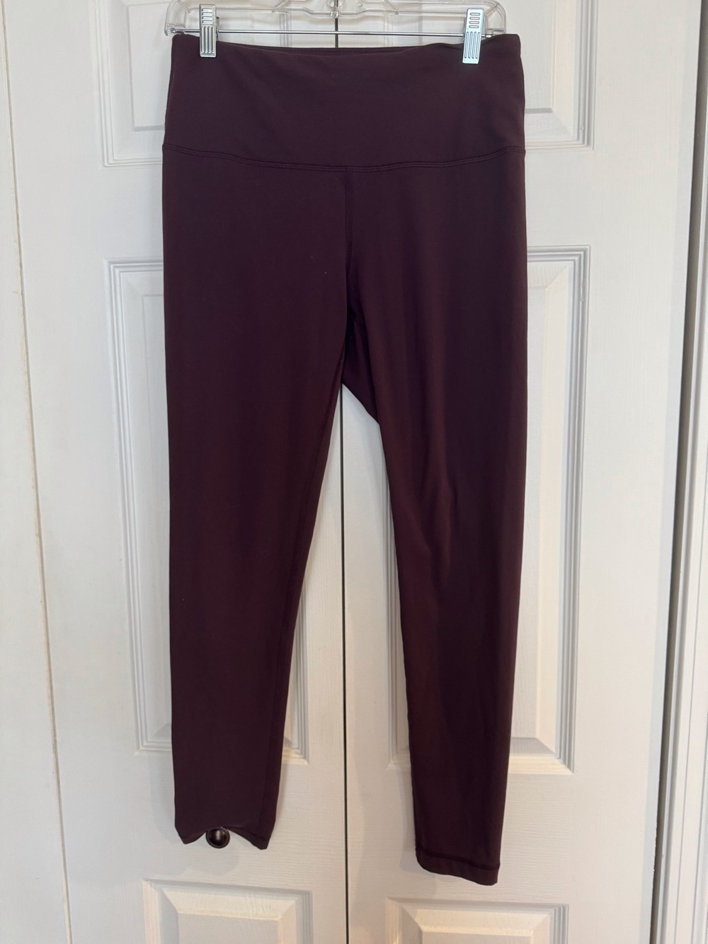 Yogalicious dark plum leggings, size Large